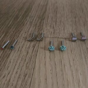 American girl doll 4 pack of stud earrings!!